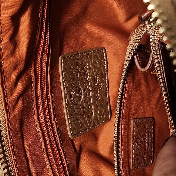 Cole Haan Gold Fish F05 Pebbled Leather Hobo/Soho Handbag Purse With Wallet - Picture 14 of 16